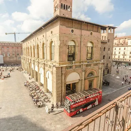 Apartment Piazza Maggiore